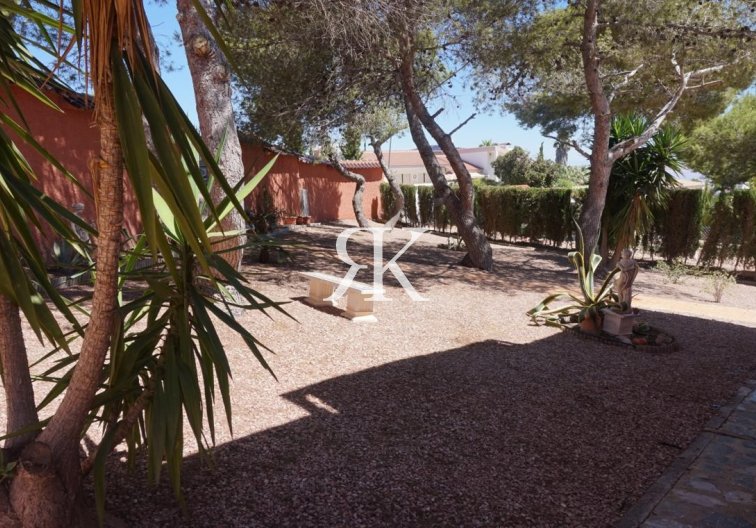 Wiederverkauf - Freistehende Villa - Torrevieja - Los Balcones 