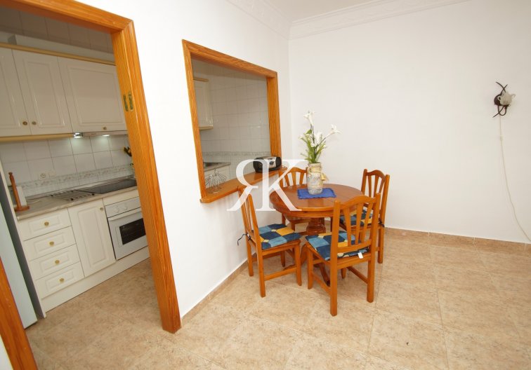 Resale - Bungalow - Torrevieja - Aguas Nuevas