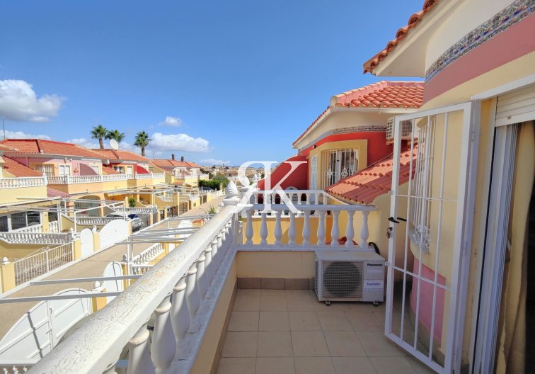 Resale - Townhouse - Cabo Roig - La Regia