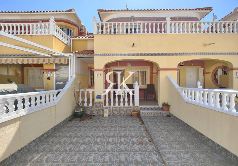 Resale - Townhouse - Cabo Roig - La Regia