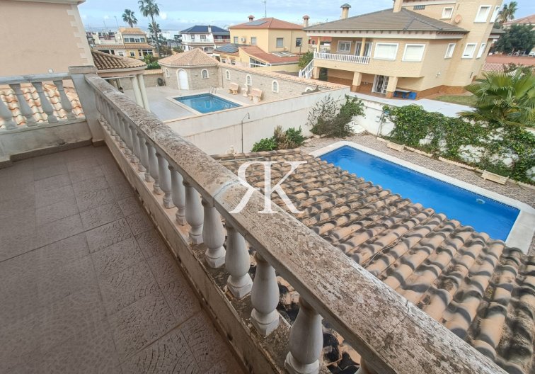 Revente - Villa Mitoyenne - Torrevieja - Aguas Nuevas