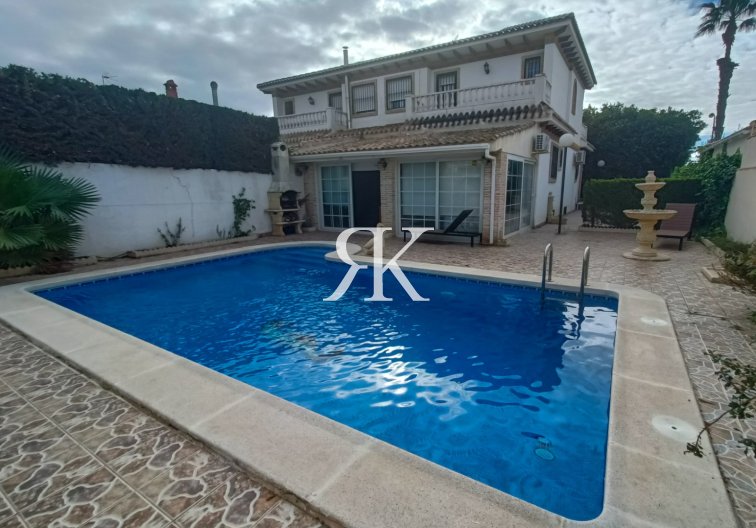 Revente - Villa Mitoyenne - Torrevieja - Aguas Nuevas