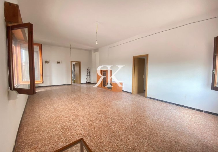 Herverkoop - Landhuis - Albatera