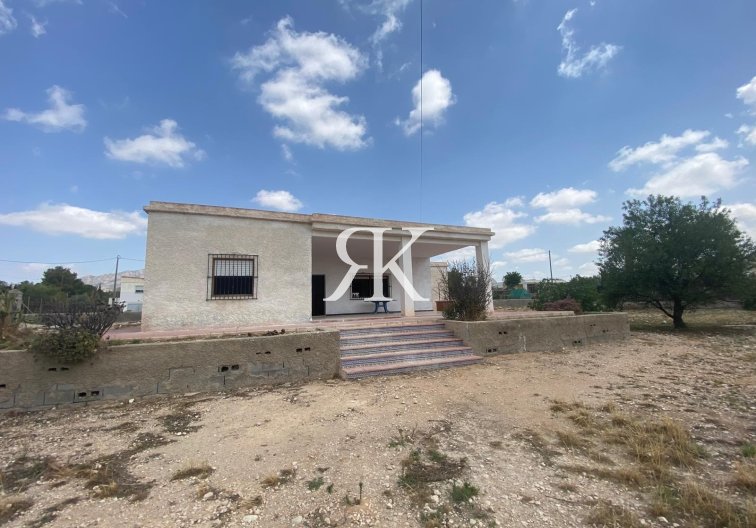 Herverkoop - Landhuis - Albatera