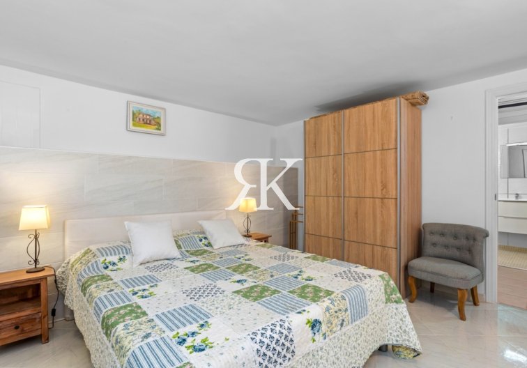 Segunda mano - Villa independiente - Torrevieja - Los Balcones 