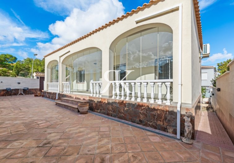 Revente - Villa Individuelle - Torrevieja - Los Balcones 