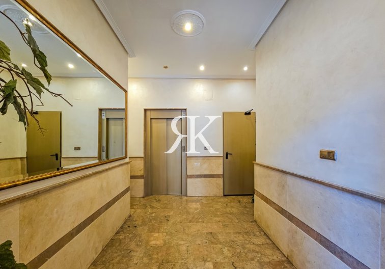 Construite sur demande - Appartement - Torrevieja - Centro