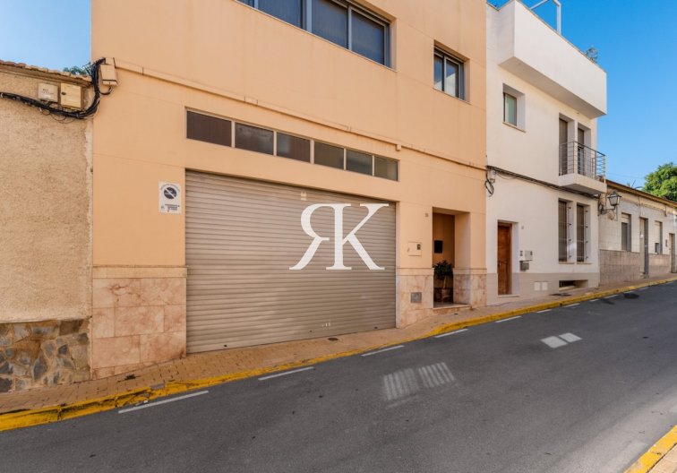 Herverkoop - Triplex - Guardamar del Segura