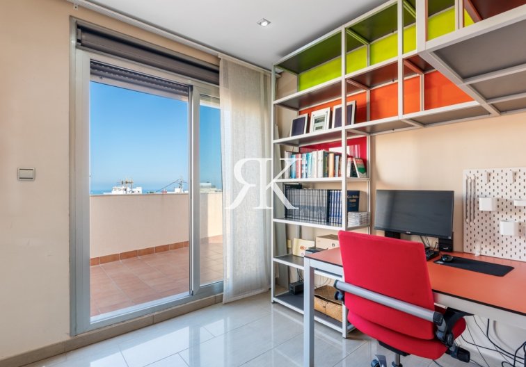 Herverkoop - Triplex - Guardamar del Segura