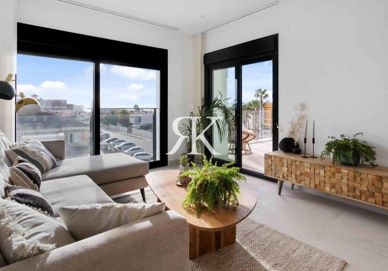 Obra Nueva - Bungalow en planta baja - Torrevieja - Aguas Nuevas