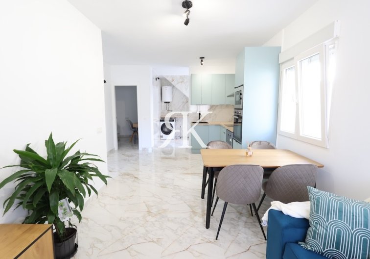Resale - Townhouse - Torrevieja - El Chaparral