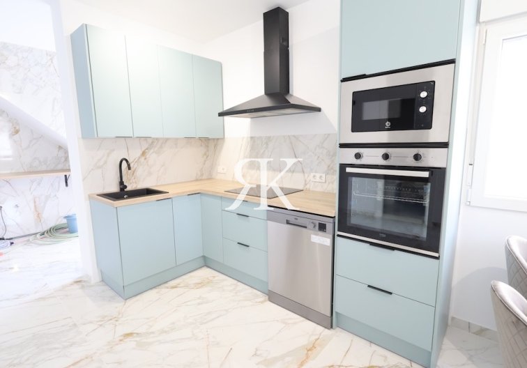 Resale - Townhouse - Torrevieja - El Chaparral