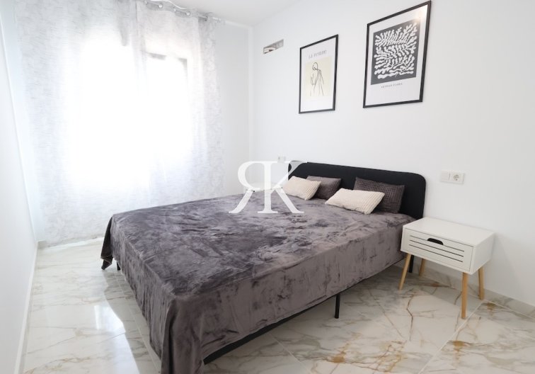 Resale - Townhouse - Torrevieja - El Chaparral
