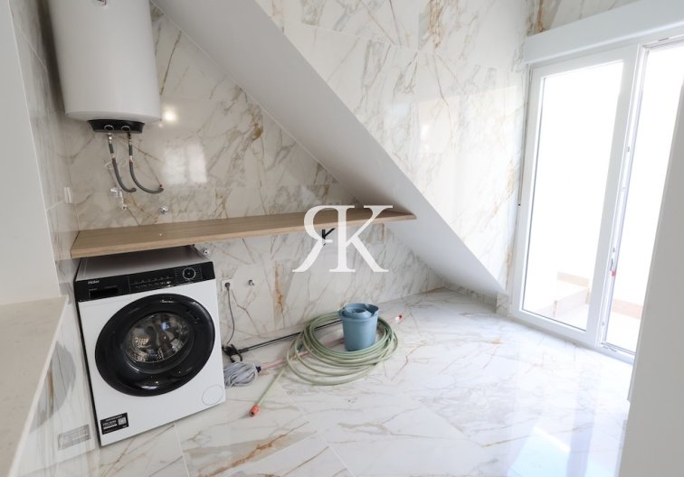 Resale - Townhouse - Torrevieja - El Chaparral