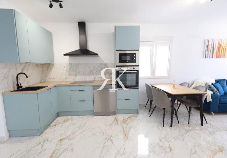 Resale - Townhouse - Torrevieja - El Chaparral