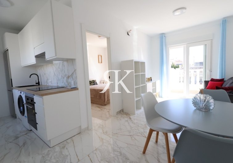 Resale - Townhouse - Torrevieja - El Chaparral