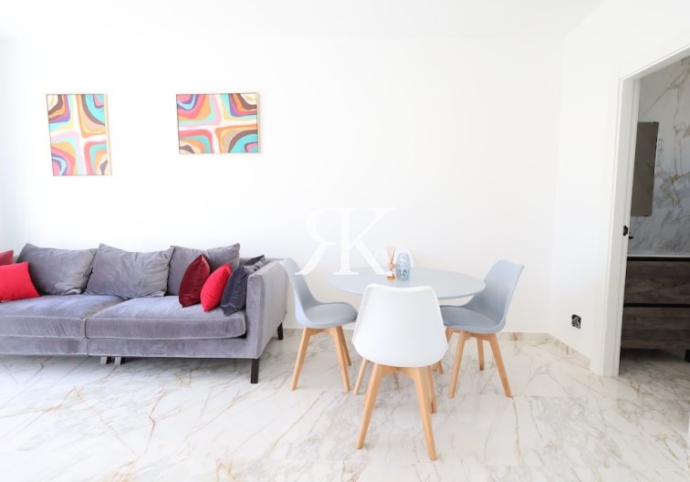 Resale - Townhouse - Torrevieja - El Chaparral