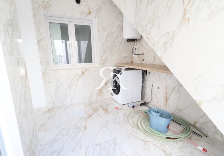 Resale - Townhouse - Torrevieja - El Chaparral