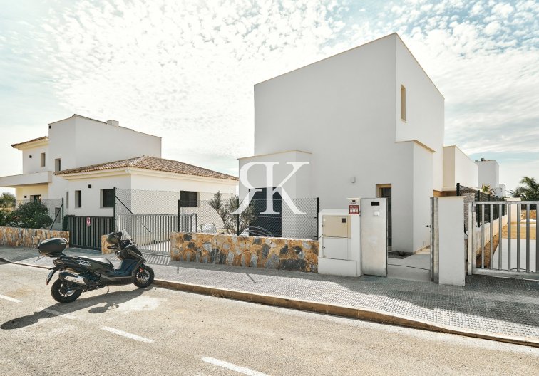 Construction Neuve - Villa Individuelle - Los Montesinos - La Herrada