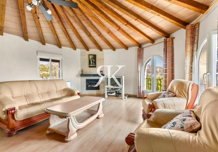 Wiederverkauf - Freistehende Villa - Calpe - Maryville