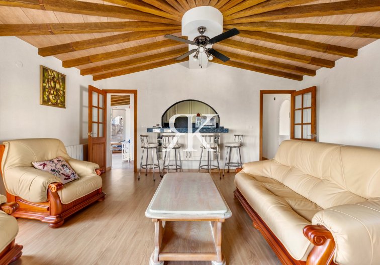 Wiederverkauf - Freistehende Villa - Calpe - Maryville