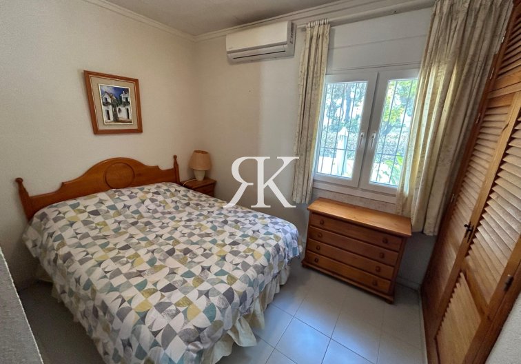 Resale - Detached Villa - Torrevieja - El Chaparral