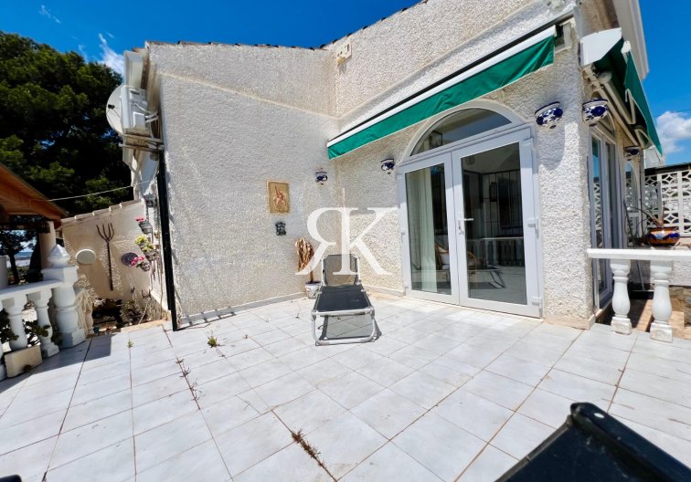 Resale - Detached Villa - Torrevieja - El Chaparral