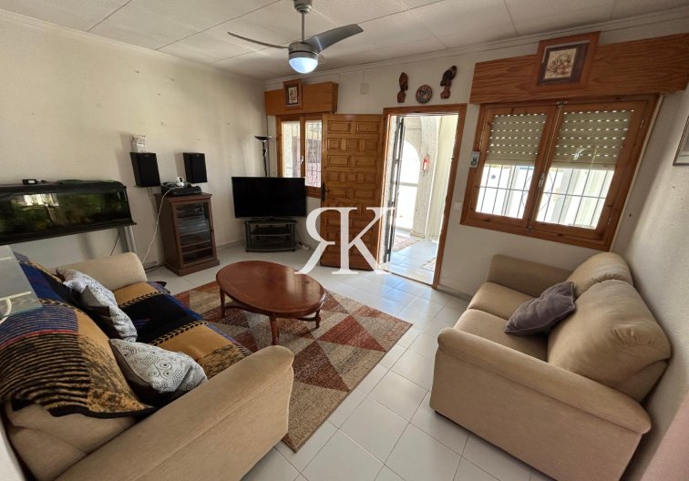 Resale - Detached Villa - Torrevieja - El Chaparral