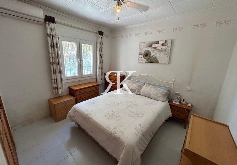 Resale - Detached Villa - Torrevieja - El Chaparral