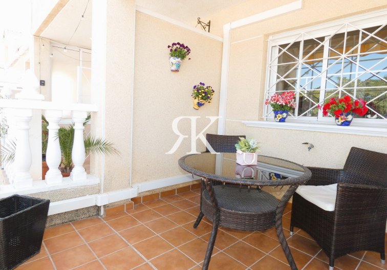 Herverkoop - Herenhuis - Torrevieja - Las Torretas