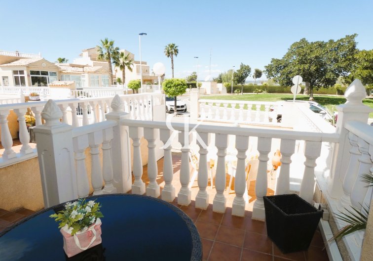 Herverkoop - Herenhuis - Torrevieja - Las Torretas