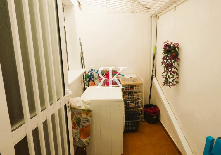 Herverkoop - Herenhuis - Torrevieja - Las Torretas