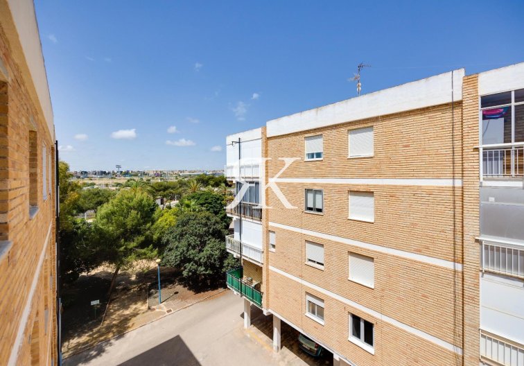 Herverkoop - Appartement - Torrevieja - Punta Prima