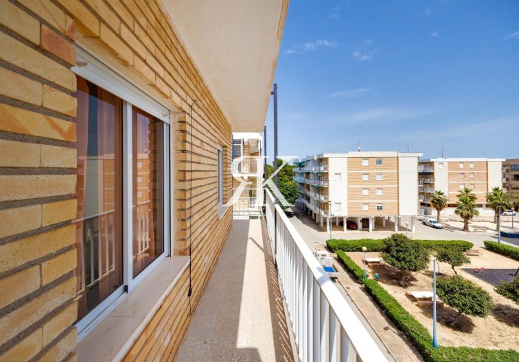 Herverkoop - Appartement - Torrevieja - Punta Prima