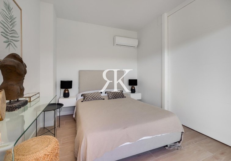 Wiederverkauf - Bungalow im Erdgeschoss - Orihuela Costa - Villamartín