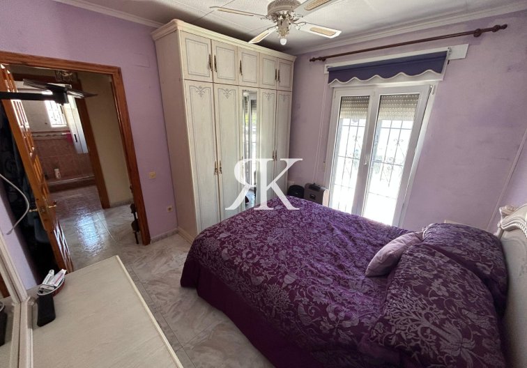 Segunda mano - Chalet - Torrevieja - El Chaparral