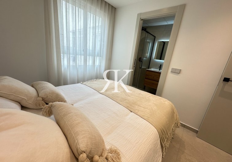 Wiederverkauf - Penthaus - Torrevieja - Playa del Acequión