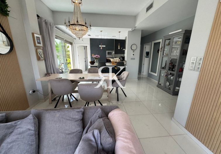 Resale - Detached Villa - Orihuela Costa - Villamartín