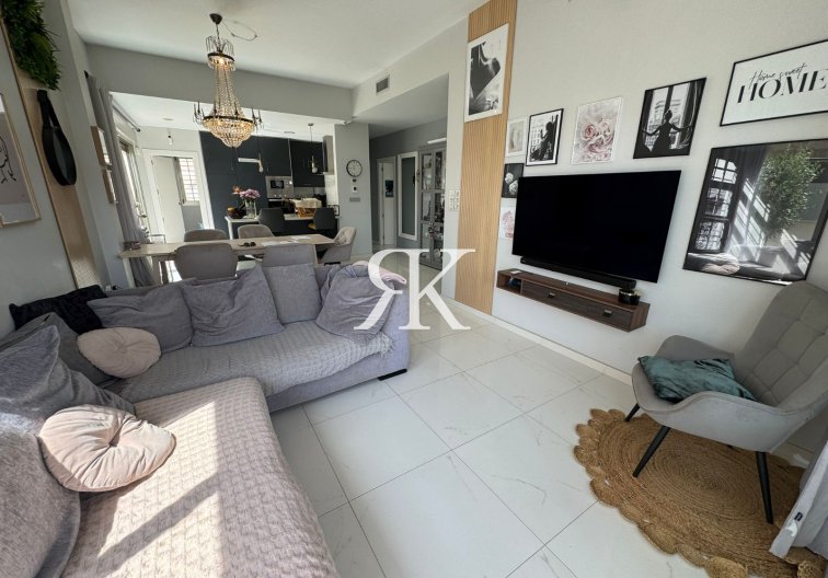 Resale - Detached Villa - Orihuela Costa - Villamartín