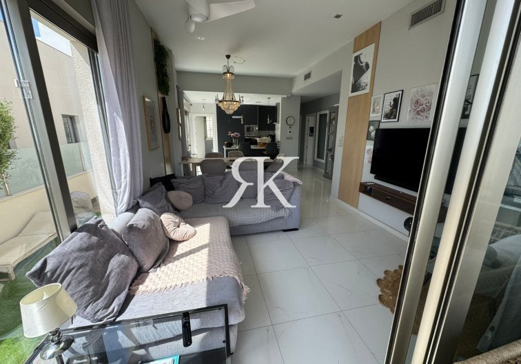 Resale - Detached Villa - Orihuela Costa - Villamartín