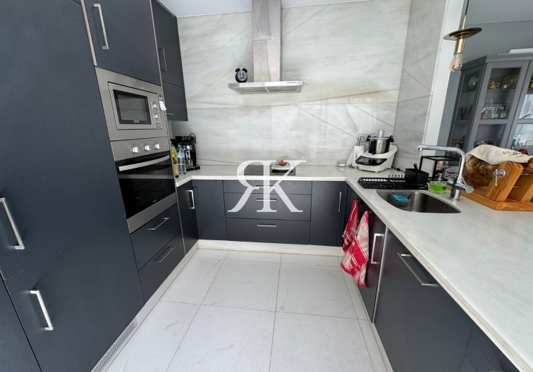 Resale - Detached Villa - Orihuela Costa - Villamartín