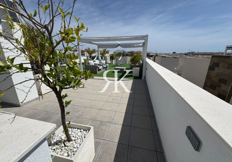 Resale - Detached Villa - Orihuela Costa - Villamartín