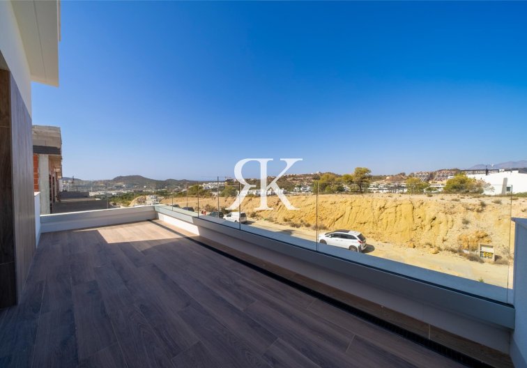 Obra Nueva - Villa independiente - Finestrat