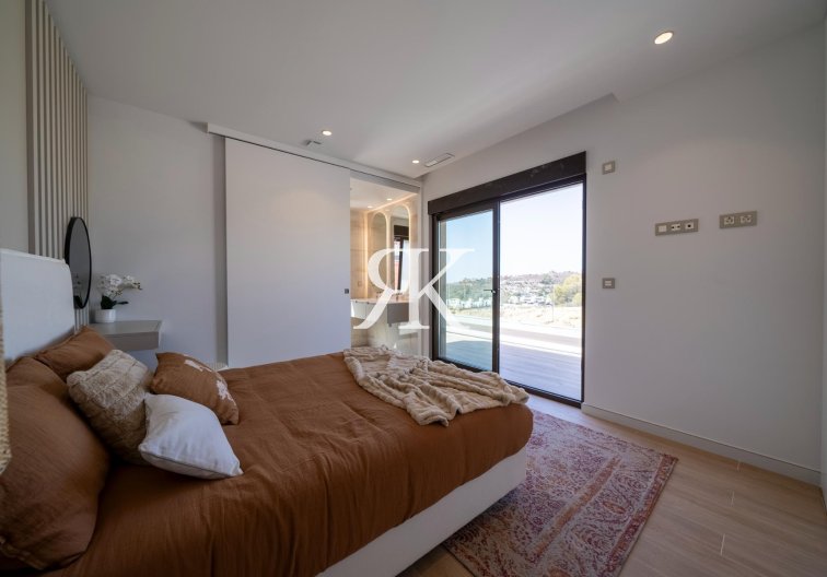 Obra Nueva - Villa independiente - Finestrat