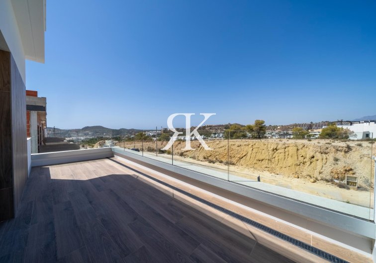 Obra Nueva - Villa independiente - Finestrat