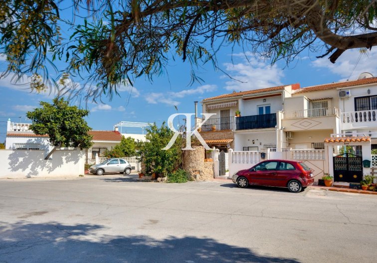 Revente - Maison de ville - Torrevieja - Las Torretas