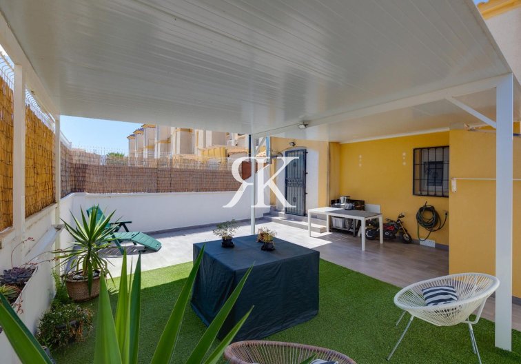 Resale - Townhouse - Guardamar del Segura - El Raso