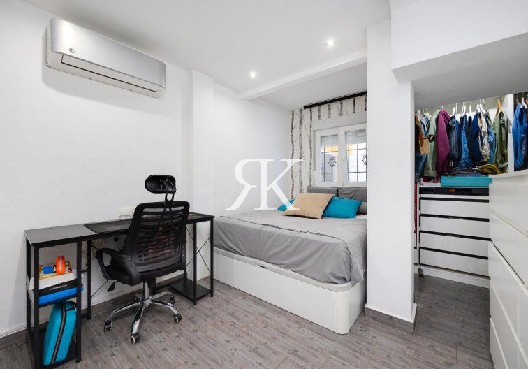 Resale - Townhouse - Guardamar del Segura - El Raso