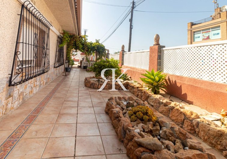 Segunda mano - Villa independiente - Cabo Roig - La Regia