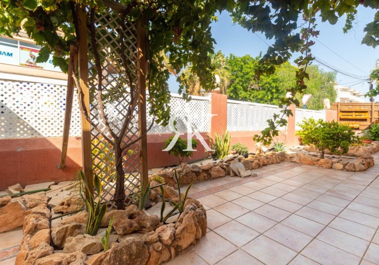 Segunda mano - Villa independiente - Cabo Roig - La Regia